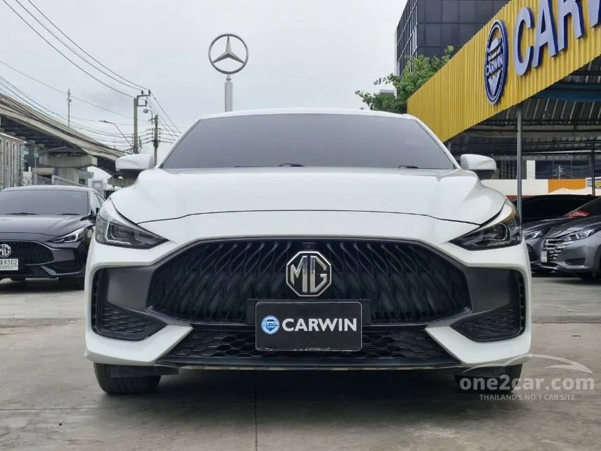 2023 MG MG5 X Sedan