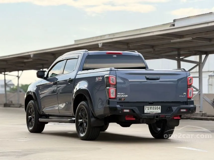 2023 Isuzu D-MAX Vcross M Cab-4 Pickup