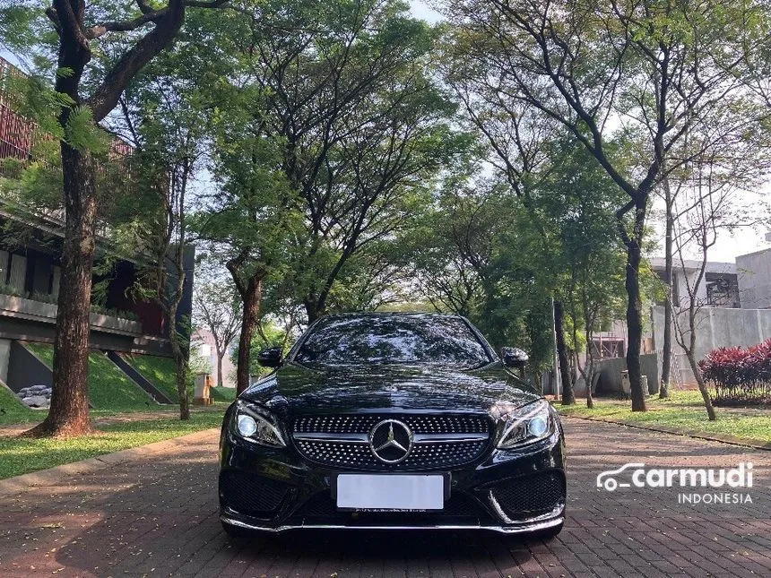 2017 Mercedes-Benz C200 AMG Sedan