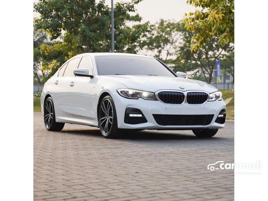 2021 BMW 330i M Sport Sedan