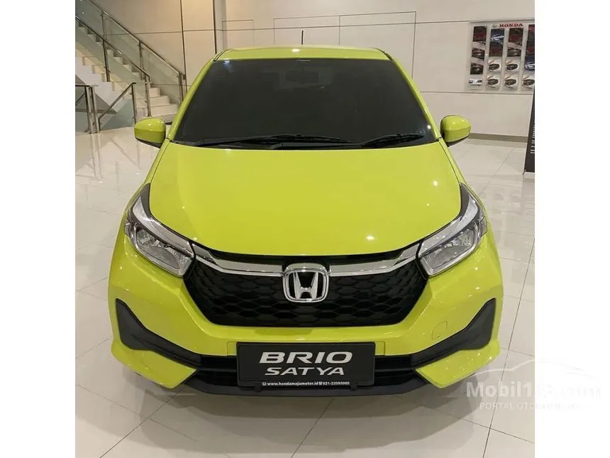 Jual Mobil Honda Brio 2024 E Satya 1.2 di DKI Jakarta Automatic Hatchback Marun Rp 175.000.000