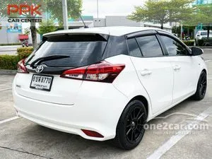 2021 Toyota YARIS 1.2 Entry Hatchback