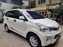 Daihatsu Xenia 1.3 R 2012 Manual White elegant