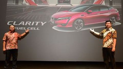 Mobil Hidrogen, Honda Clarity, akan Tampil di GIIAS 2016
