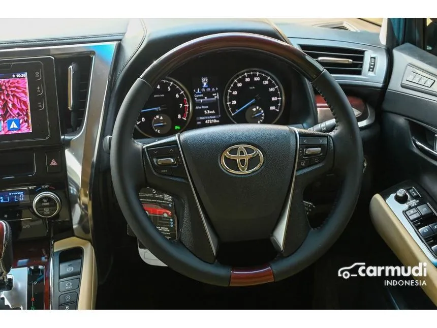 2017 Toyota Alphard G MPV