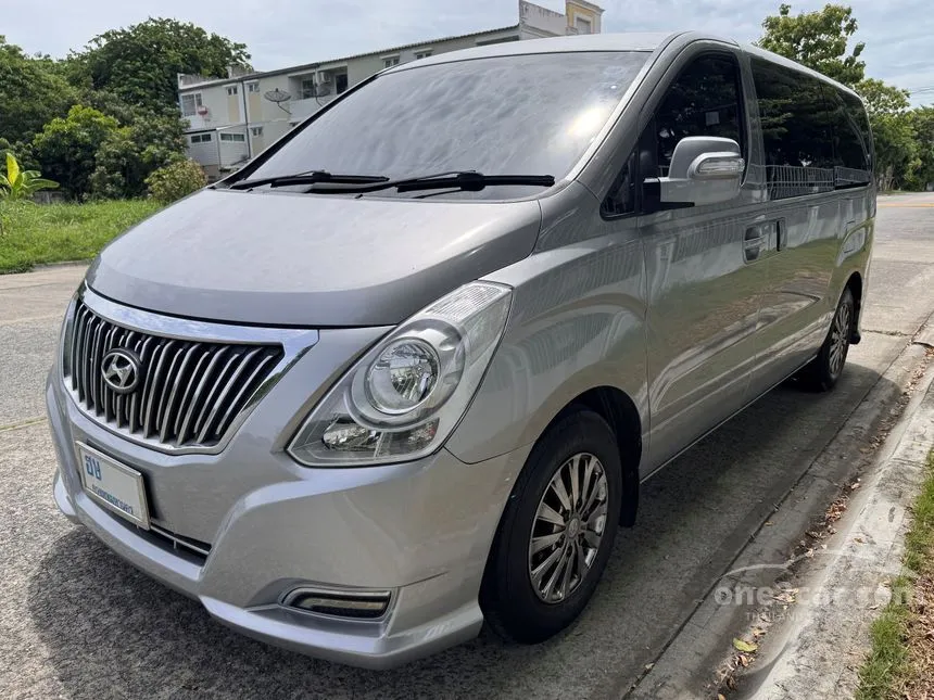 2016 Hyundai H-1 Touring Van