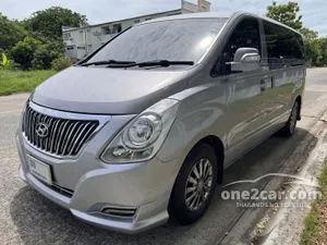 2016 Hyundai H-1 2.5 Touring Van
