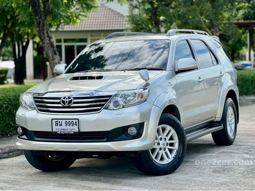 2012 Toyota FORTUNER V Navi SUV