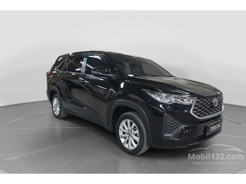 2022 Toyota Kijang Innova Zenix V (Non Premium Color) MPV