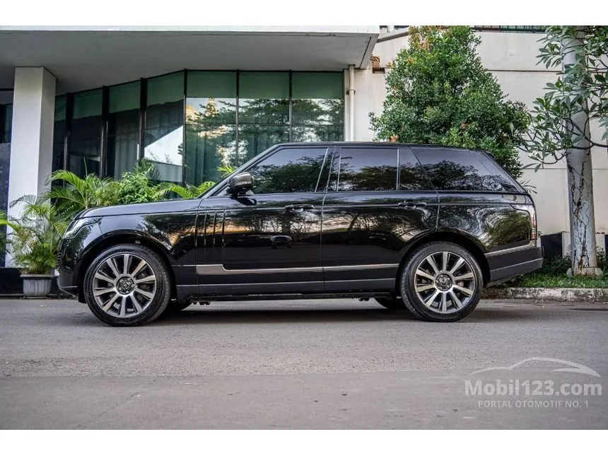 2013 Land Rover Range Rover Autobiography SUV