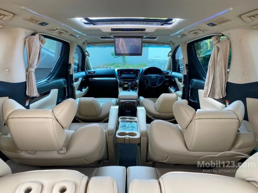 2022 Toyota Alphard G MPV