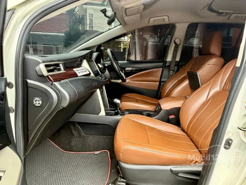 2017 Toyota Kijang Innova Venturer MPV