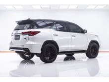 2016 Toyota FORTUNER 2.8 TRD Sportivo (White+Backtop) SUV