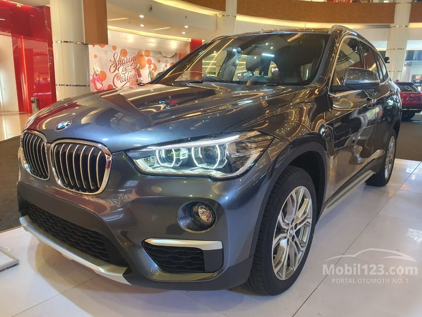 Jual Mobil BMW X1 2019 sDrive18i xLine 1.5 di Banten Automatic SUV Abu ...