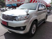2012 Toyota Fortuner 2.7 (ปี 12-15) V SUV AT