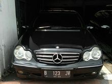 2001 Mercedes-Benz C240 2.6 Elegance Sedan