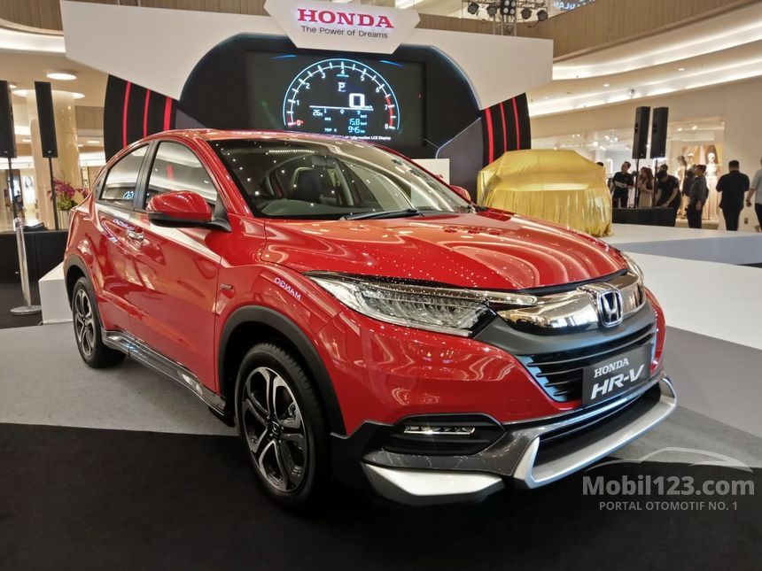 Jual Mobil Honda HR V 2021  E 1 5 di Jawa Timur Automatic 