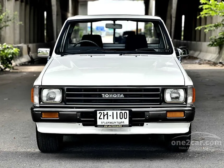 1988 Toyota Hilux Single Pickup