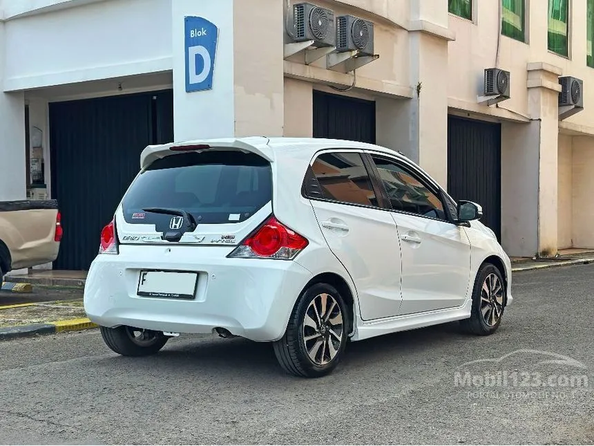 2017 Honda Brio RS Hatchback