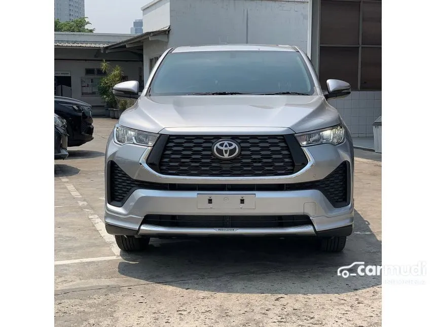 2025 Toyota Kijang Innova Zenix V HV Modellista (Non Premium Color) MPV