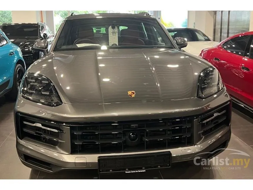 2025 Porsche Cayenne SUV
