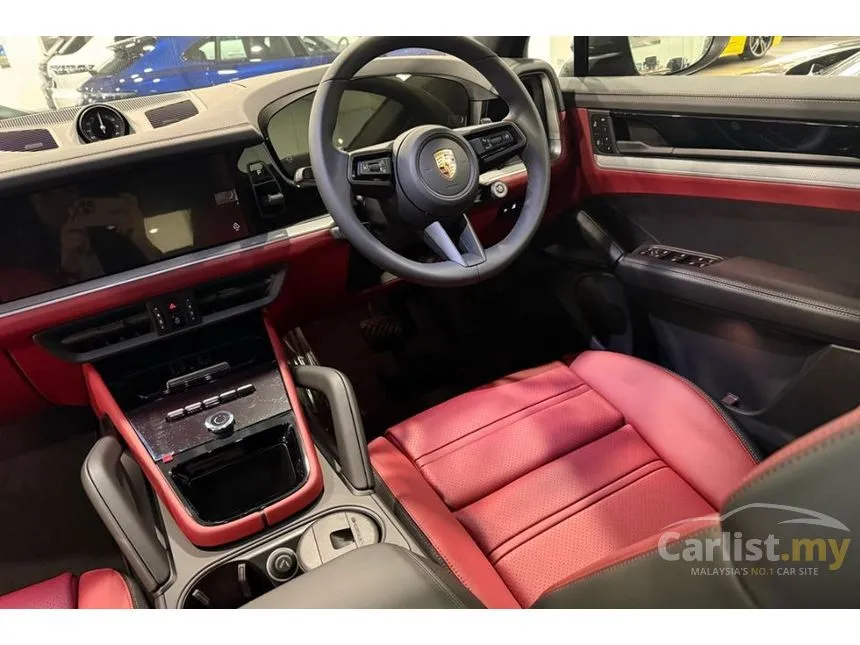 2025 Porsche Cayenne SUV