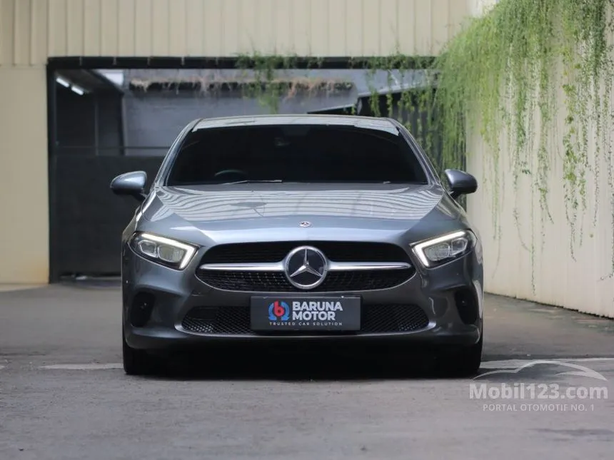 2018 Mercedes-Benz A200 progressive line Hatchback