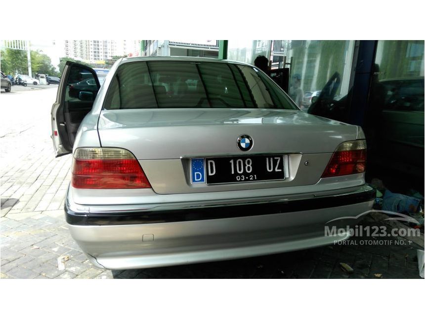 Jual Mobil BMW 730i 1995 E38 V8 3.0 Automatic 3.0 di DKI ...