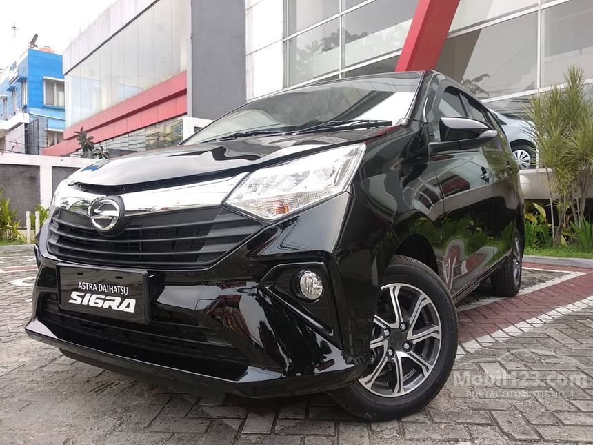 Jual Mobil Daihatsu Sigra 2020 R 1.2 di Jawa Barat Automatic MPV Hitam