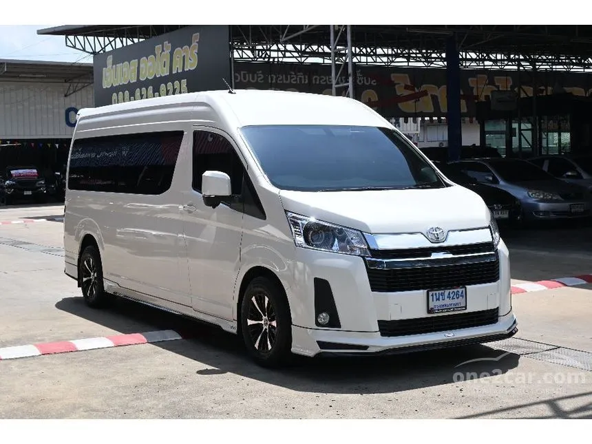 2024 Toyota Commuter Van
