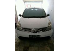 Dijual cepat mobil pribadi 2011 Nissan Grand Livina 1.5 SV MPV