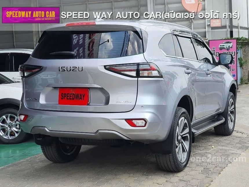 2021 Isuzu MU-X Ultimate SUV
