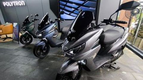 Motor Listrik Polytron Fox-R Punya Warna Baru Nih!