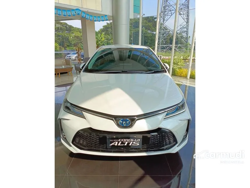 Jual Mobil Toyota Corolla Altis 2023 HYBRID 1.8 di DKI Jakarta Automatic Sedan Putih Rp 591.000.000