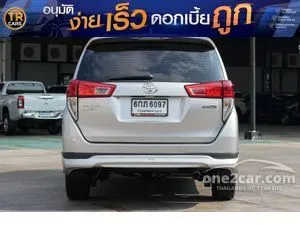 2017 Toyota INNOVA 2.8 Crysta G Wagon