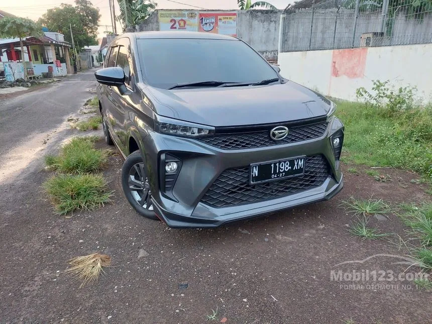Jual Mobil Daihatsu Xenia 2022 R 1.3 di Jawa Timur Manual MPV Abu
