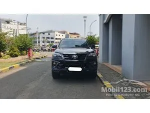 2019 Toyota Fortuner 2.4 VRZ TRD 4X2 SUV