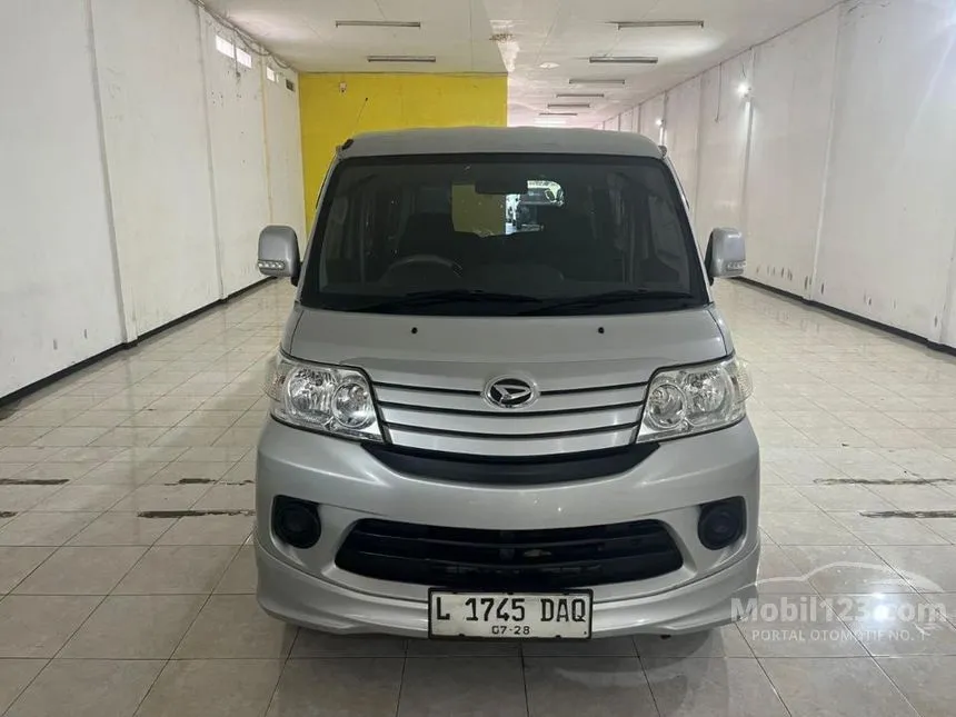 2022 Daihatsu Luxio D Van
