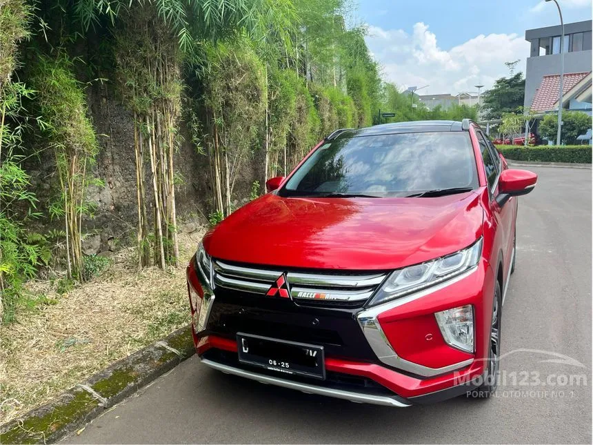 Jual Mobil Mitsubishi Eclipse Cross 2019 Ultimate 1.5 di Banten Automatic Wagon Merah Rp 315.000.000
