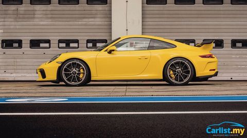 2017 New Porsche 911 GT3 Slashes Nuburgring Laptime by 12.3 Seconds