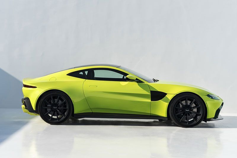 All-new Aston Martin Vantage Dibanderol Rp 2,1 Miliar 4