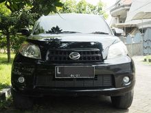 2011 Terios TS EXTRA hitam plat L tangan 1
