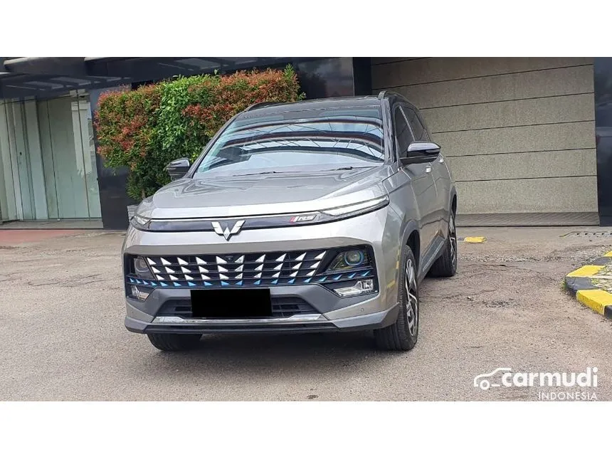 2023 Wuling Almaz RS Pro Hybrid SUV