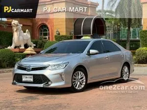 2017 Toyota CAMRY 2.5 Hybrid Premium Sedan