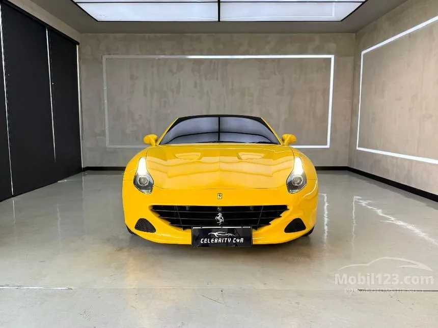 2015 Ferrari California T Convertible
