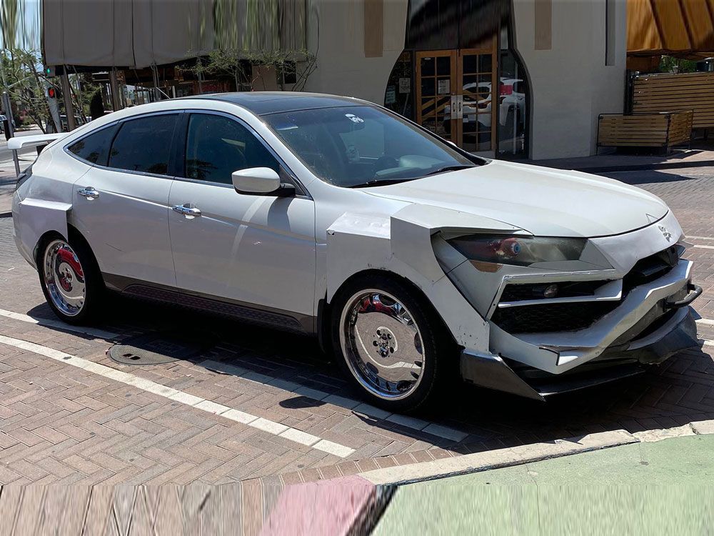 Mobil Honda Ini Mau Dibuat Seganteng SUV Lamborghini, Hasilnya Malah Jelek