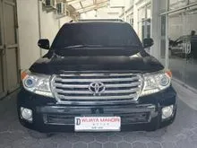 Toyota Land Cruiser 4,5 200 Full spec SUV 2011