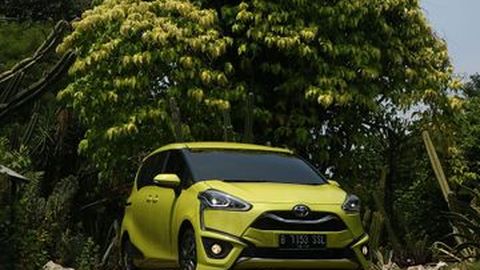 Sisa Stok Tahun Lalu, Toyota Sienta Didiskon Rp 50 juta