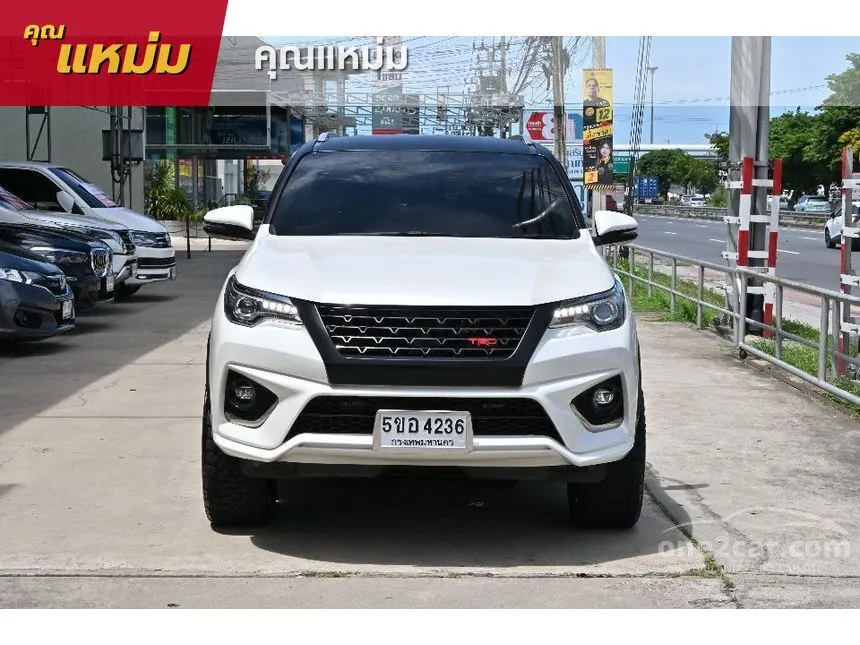 2018 Toyota FORTUNER TRD Sportivo (Blacktop) SUV