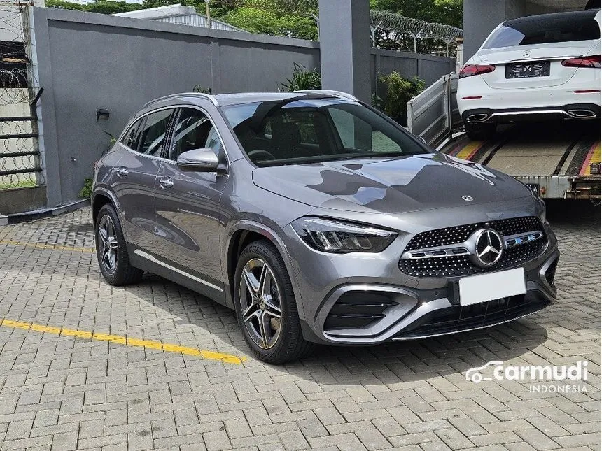 2024 Mercedes-Benz GLA200 AMG Line SUV